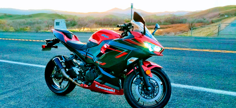 The Kawasaki Ninja 400 with the LeoVince LV-10 slip-on exhaust. 
Photo by Vera Sauchanka, LIVEfeed.