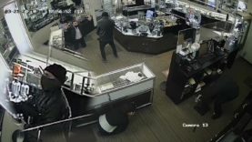 Police release surveillance video of armed robbery at San Jose jewelry store