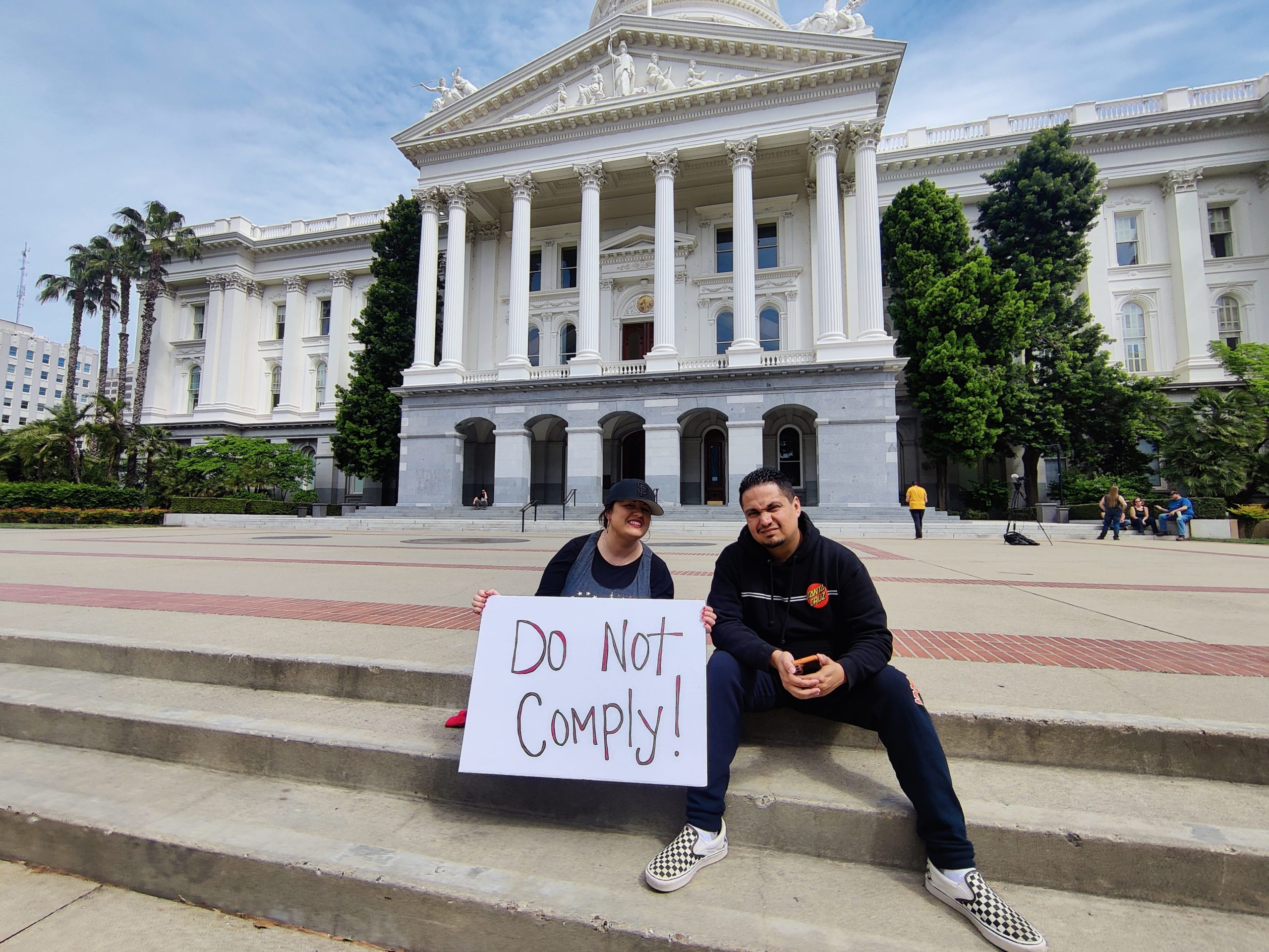 The People's Convoy and supporters gather in Sacramento, announce rallies to oppose the state's pandemic bills