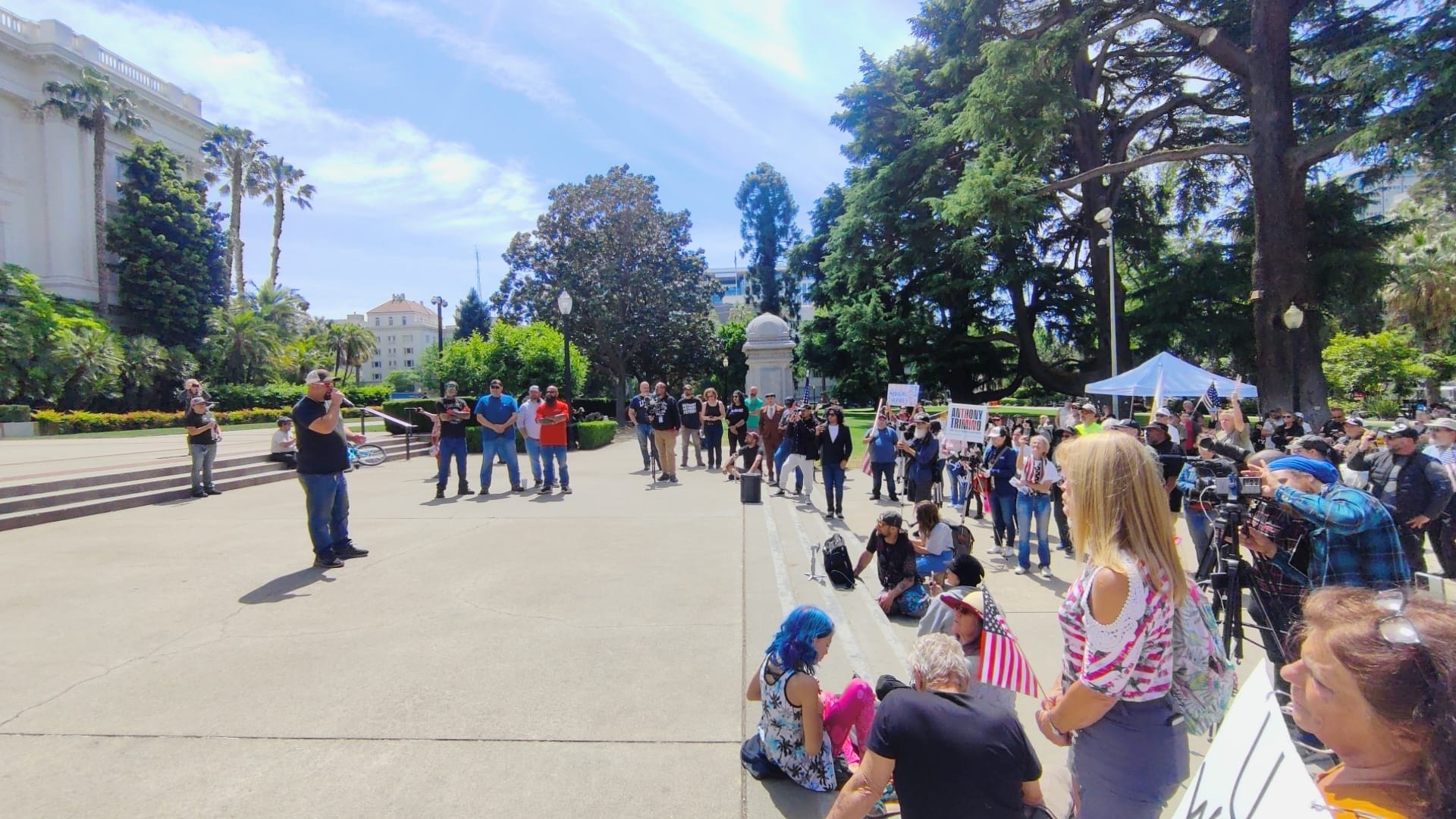 The People's Convoy and supporters gather in Sacramento, announce rallies to oppose the state's pandemic bills